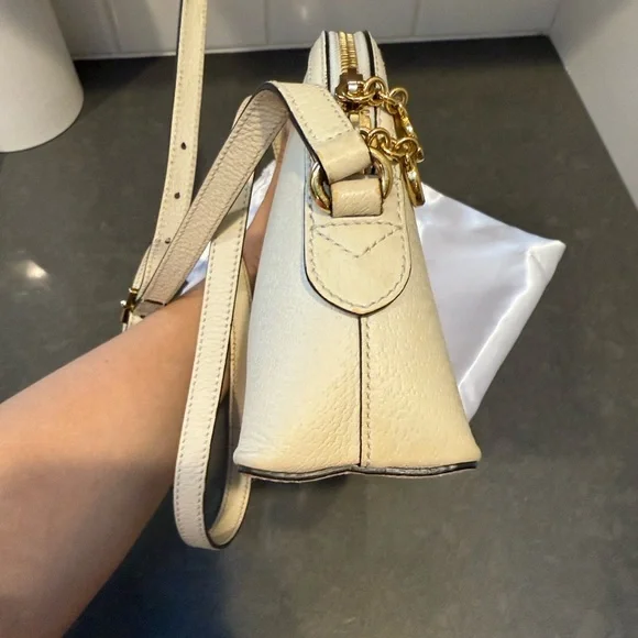 Gucci Small Ophidia GG Dome Bag - Picture 9 of 16